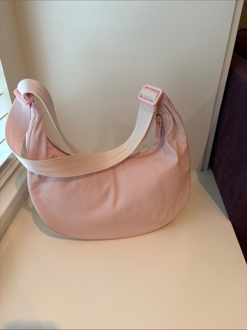 Aritzia Sunday Best Chalk Pink Phoebe Crossbody bag - Picture 7 of 8